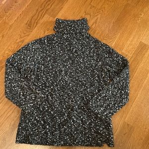 Chicos size 2 very cozy knit sweater
